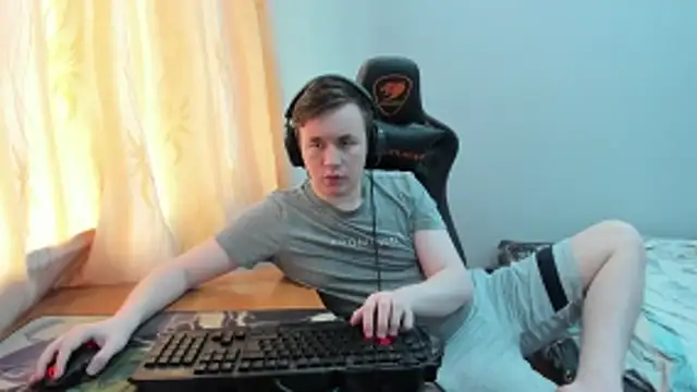 iliaskrislove webcam