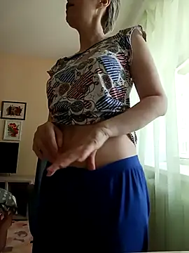 CutieErikaa webcam