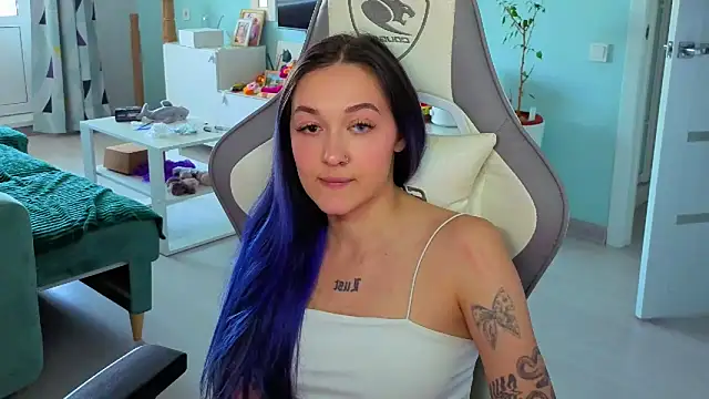 Im_suka webcam