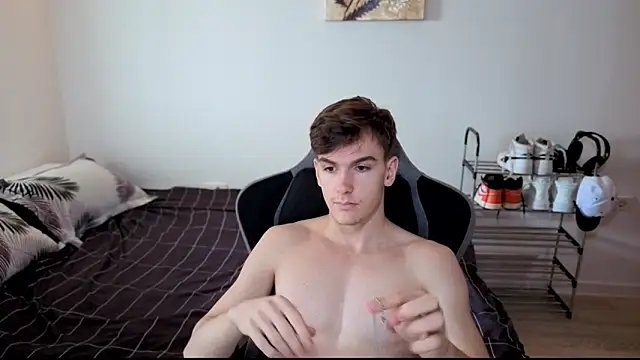 BradyFlint webcam