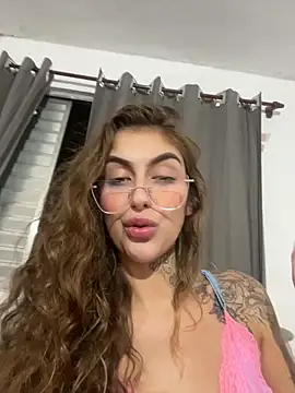 miiabellovic webcam