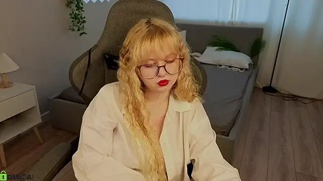 Helen_Carson webcam