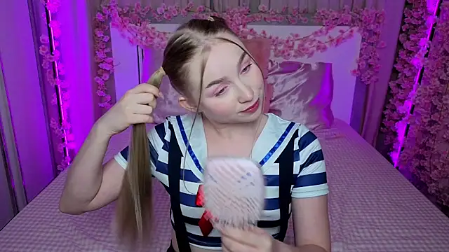 LilyStarlight webcam