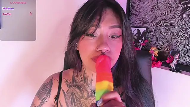 Akari1_Mischief webcam