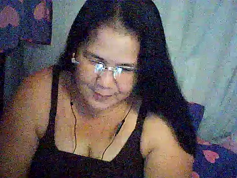 milagrose_rose webcam