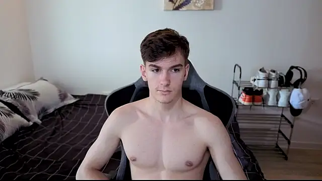 BradyFlint live cam