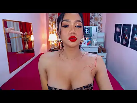 UrScreenGoddess webcam