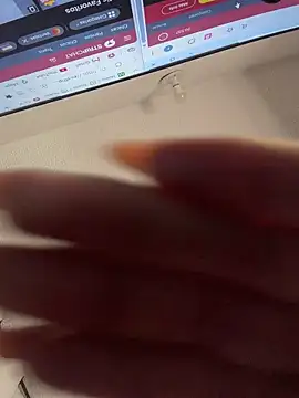 Stormi_th webcam