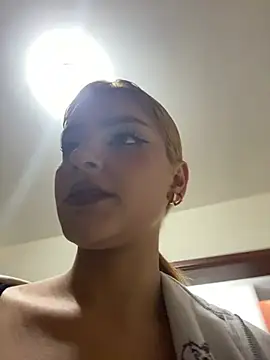 ivy-777 webcam