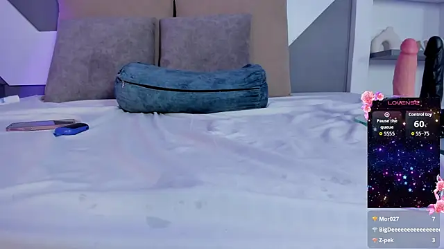 Andreaa_Clark webcam