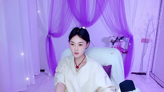 Tili_Lucky webcam