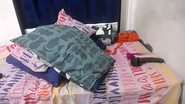 shygirlxx30 webcam