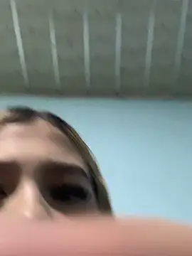 zury_cute1 webcam