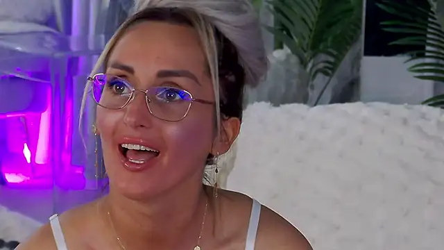 IsabelleEthan webcam