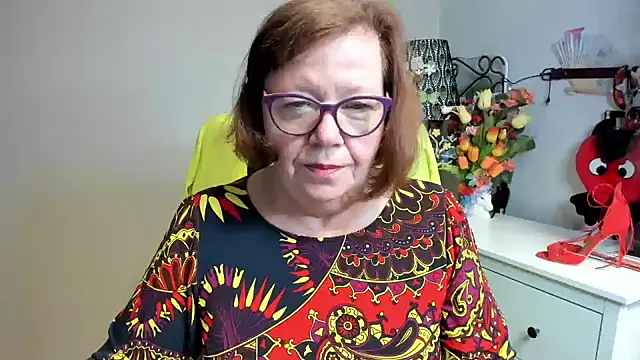 Adelewildx live cam on StripChat