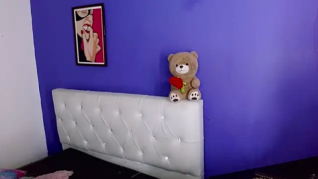 Angel_foxc13 webcam