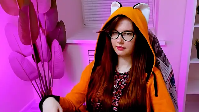 CarolGiggly webcam
