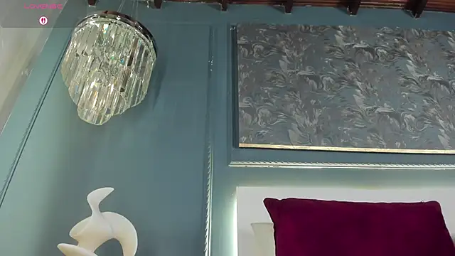 MiaKay1 webcam