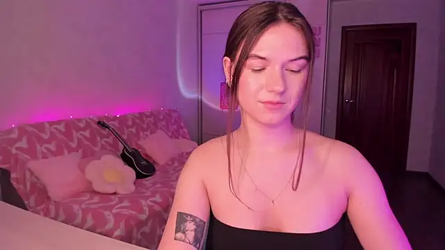 luna_lust_212 webcam