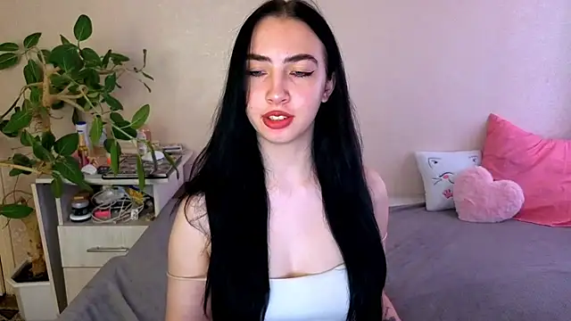 wildkittenx_ - WildKittenX_'s free webcam - UK Sex Cams