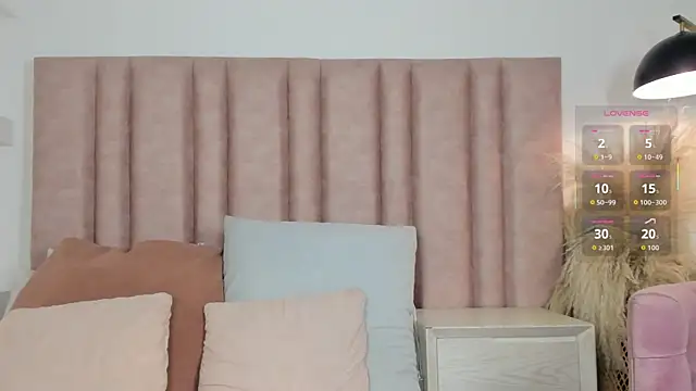 im_alejandra_ live cam