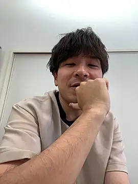 yuuki8910 Live Webcam on Stripchat