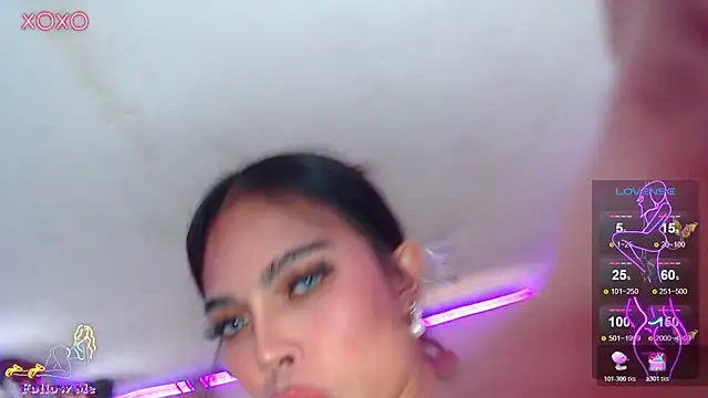 izabella_moore webcam