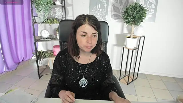 MartaEdams webcam