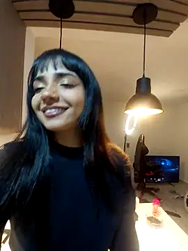hannae3 (F young) - FINGERS IN HER PUSSY UNTIL SHE CUM