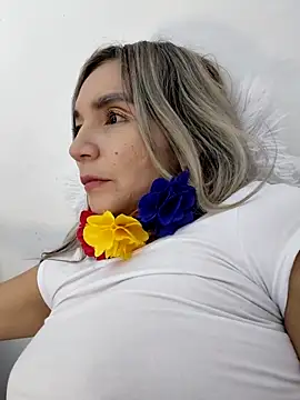 Ms_lunaRose