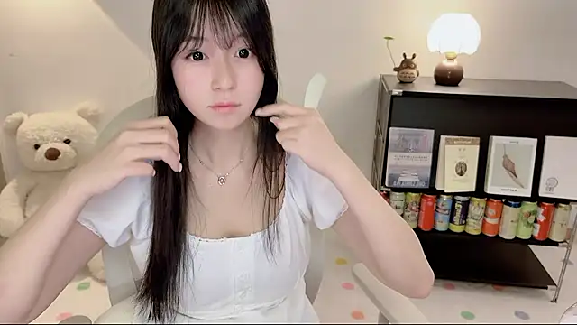 Onechestnut webcam