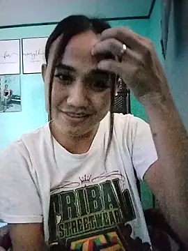 sexyts69xx's room