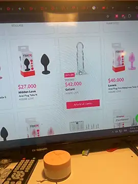 MiahWindsor's room