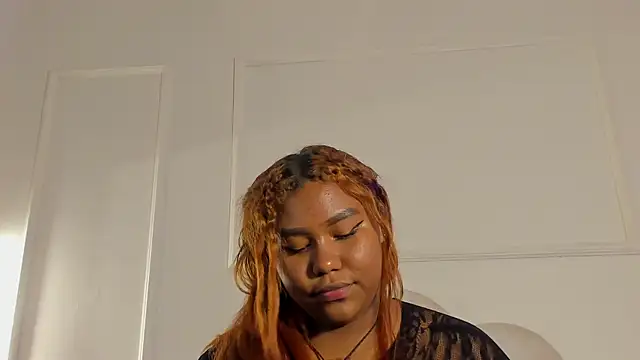 candaceoweens's live room