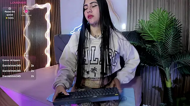 Kiara_tay webcam