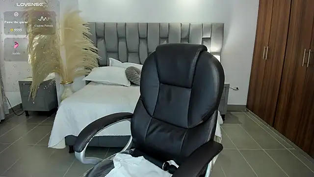 sarita_evanss webcam