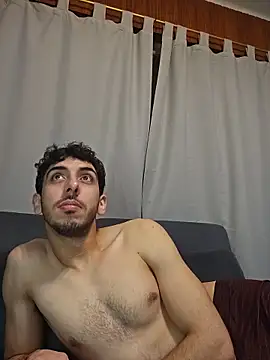 LeoyNicky98 webcam