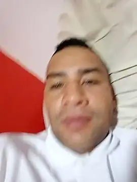 REYANIER webcam