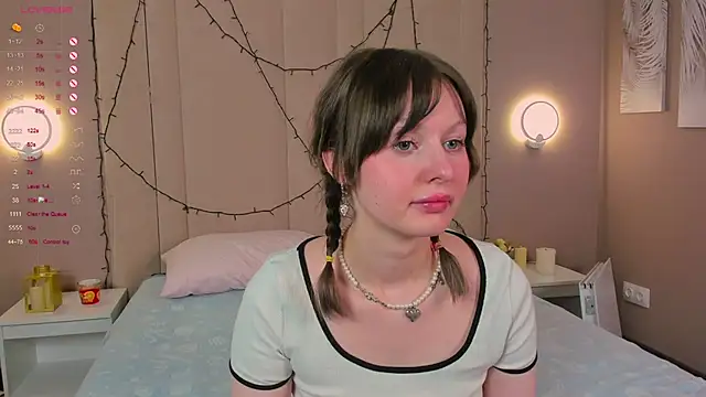 AdeleSilvy webcam