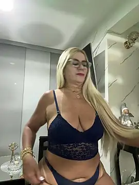 LARIANA_RIVERA23 webcam