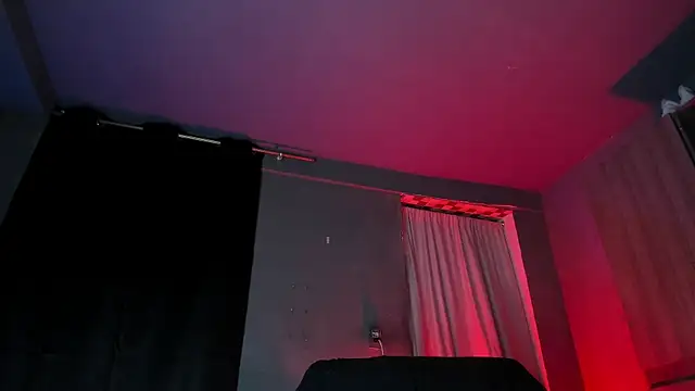 Travisttanner28 webcam