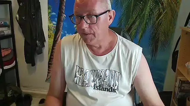 Daddy_Tobias webcam