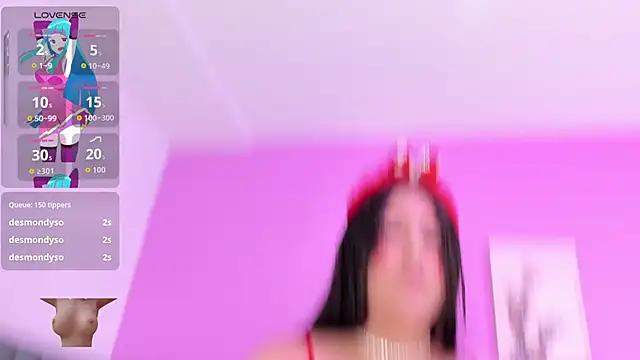 caroline_bigboobs1 webcam