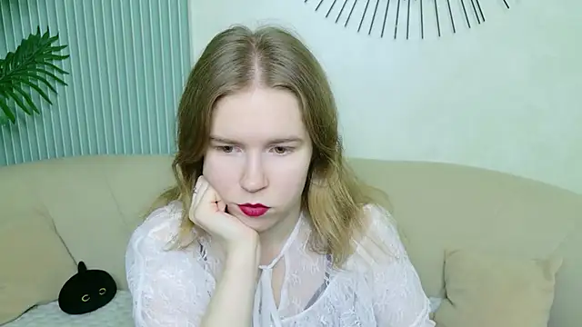 Alida_Brice webcam