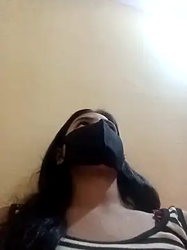 Mahira-- webcam