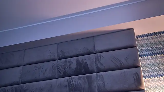 KarmaFoxx webcam