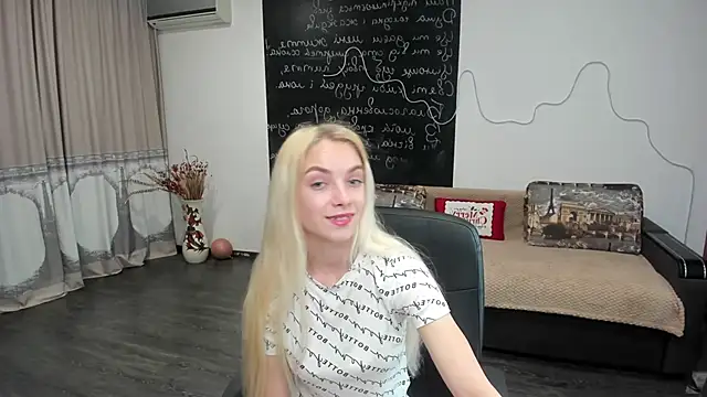 SonnySofia webcam