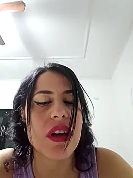 Rebelchocolate webcam