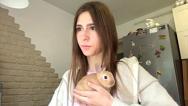 ZaraGuyette webcam