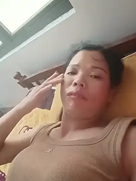 -Maya-a webcam